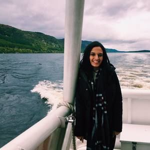 Meet your Posher, Naomi